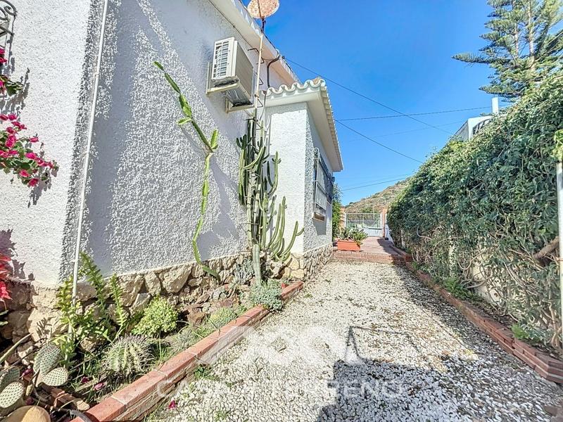 Foto ccca0795-c259-4a62-b0c7-c9fdb8511a44. Casa con parcheggio in Almayate Bajo