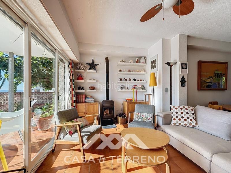Foto e16b58ac-67a5-4d4a-89ca-f4fee31c754e. Casa con parcheggio in Almayate Bajo