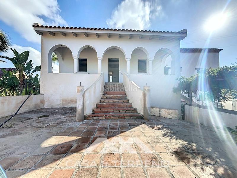 Foto 3f516406-abe4-4da5-b2ae-1e767d87c0d5. Chalet mit parking pool in El Limonar Vélez - Málaga