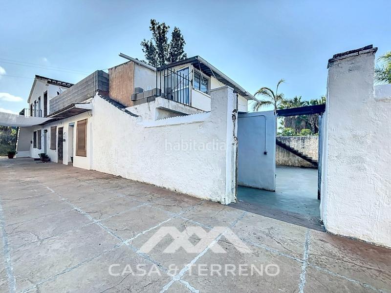 Foto a86f46cd-4bd4-48e8-8e25-9fe275080718. Chalet mit parking pool in El Limonar Vélez - Málaga