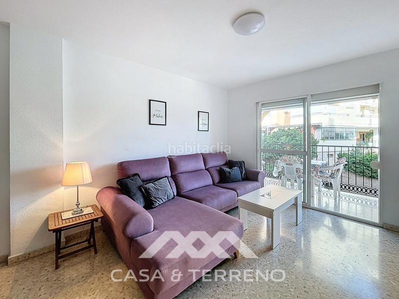 Foto c1b0bd35-ebfb-4c51-a201-ef715f2f6cd3. Piccolo appartamento con piscina in Viña Málaga Torre del Mar