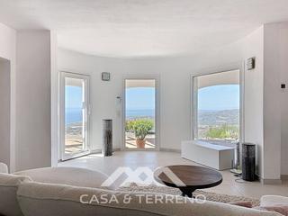 Maison  N/a. Se vende exclusiva villa con impresionantes vistas panorámicas a