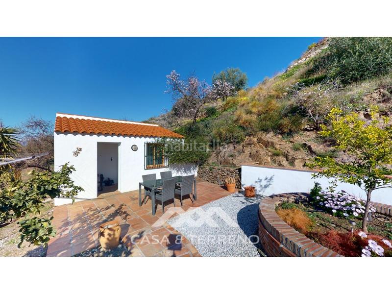 Foto 036337c2-4d71-485d-8227-aaa769c34c0d. Casa se vende exclusiva villa con impresionantes vistas panorámicas al mar y a las montañas, que combina una vida de lujo con el más al en Arenas