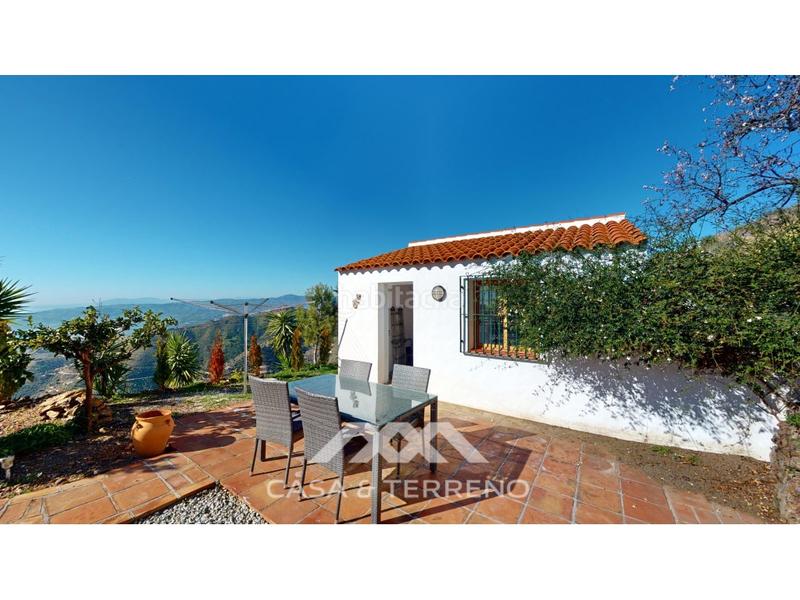 Foto 54371cb8-6504-47fc-b646-697391d019a4. Casa se vende exclusiva villa con impresionantes vistas panorámicas al mar y a las montañas, que combina una vida de lujo con el más al en Arenas