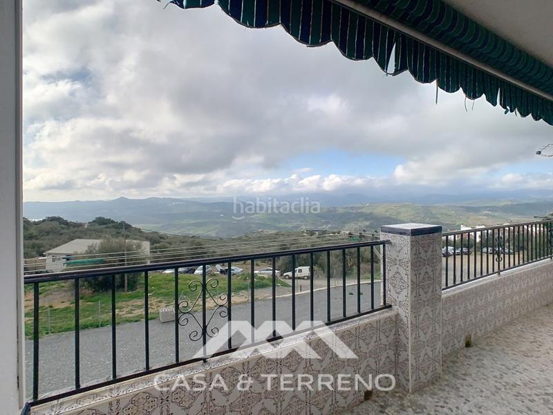 Foto 02989ed2-5ae4-4224-842d-ddd2fa7810a3. Maison avec parking dans Periana