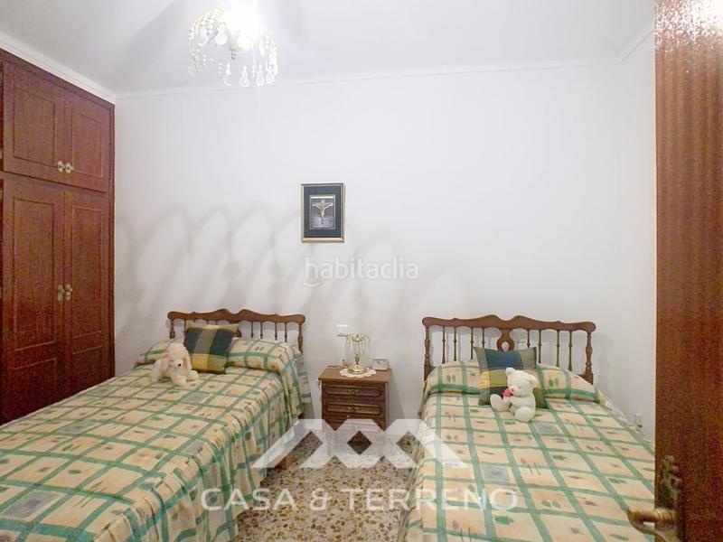 Foto 16e8847e-1c80-429d-ae19-6af22ee28e7d. Maison avec parking dans Periana