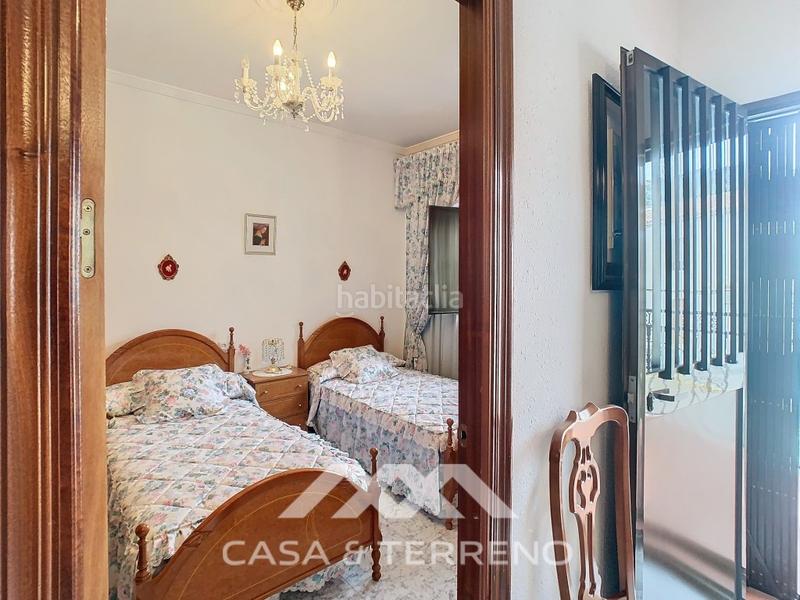 Foto 52eefbb2-0d86-47c3-a08b-732d599e8f3c. Maison avec parking dans Periana