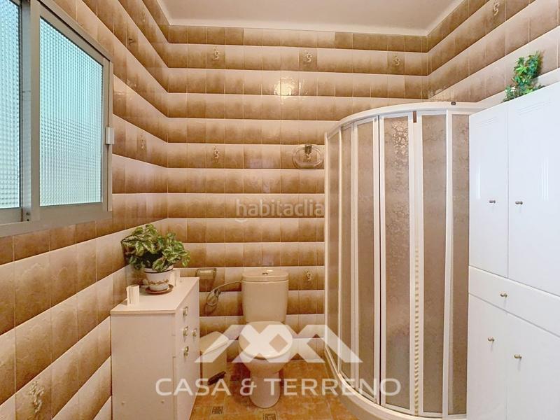 Foto f0af841e-e1ae-47cf-b712-da721e7d40d5. Maison avec parking dans Periana