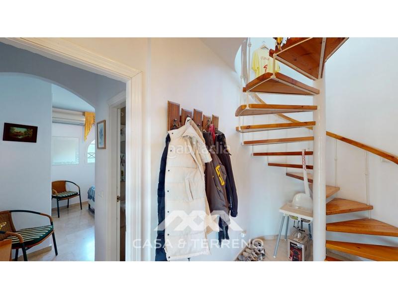 Foto 3c07e1ad-1fac-4065-b54b-33ca8f39075d. Casa se vende elegante villa con jardín y piscina , málaga en Algarrobo