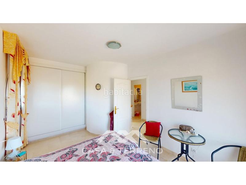 Foto 60bab3ef-a888-49be-90f2-18c4c767e7e9. Casa se vende elegante villa con jardín y piscina , málaga en Algarrobo