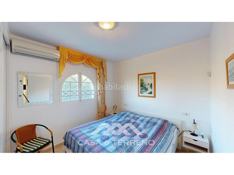 Foto d3b366d8-bf06-4713-80e0-db1266a8585c. Casa se vende elegante villa con jardín y piscina , málaga en Algarrobo