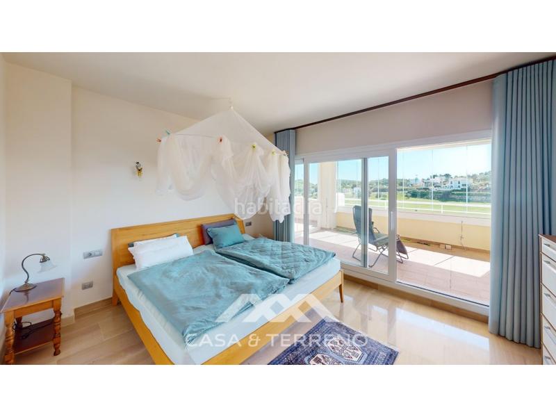 Foto 449b46a0-7784-4e31-8451-e9a8c69ff354. Àtic amb aparcament piscina a Hipódromo - Cerrado del Águila Mijas