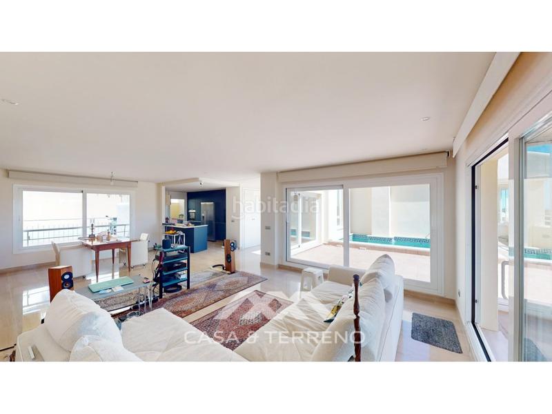 Foto 4fefbeb5-753a-49c1-bb5d-6612fbfcc96e. Àtic amb aparcament piscina a Hipódromo - Cerrado del Águila Mijas