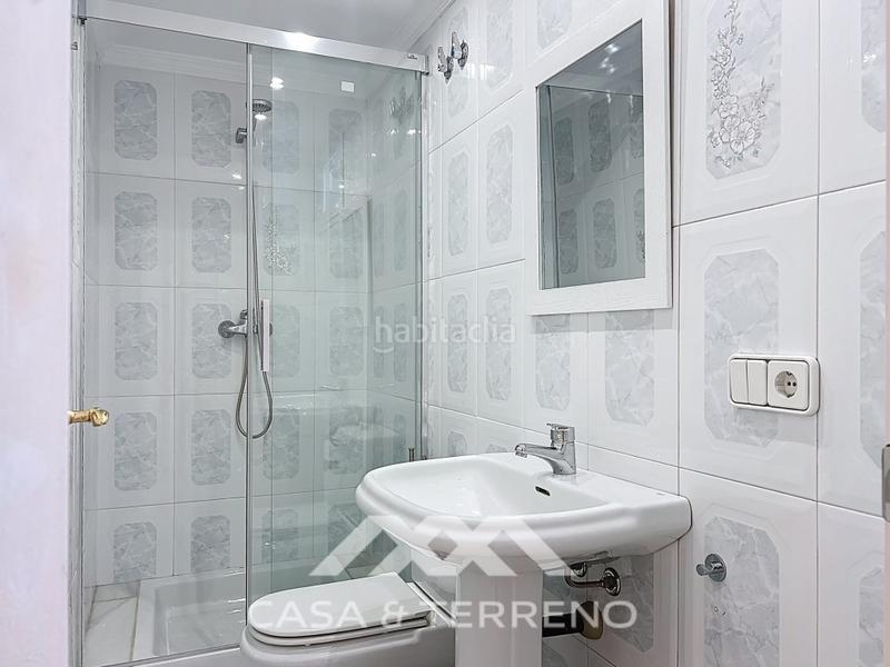 Foto 387eb7ac-4102-4fea-8d84-a5f3422252cf. House with parking pool in Caleta de Velez