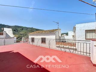 Reihenhaus  N/a. Se vende casa de pueblo con encanto y gran potencial en el coraz