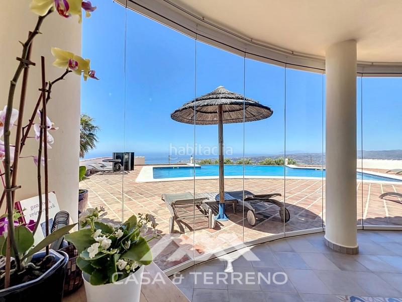 Foto 982276da-20a1-43c0-8a76-b82beafff4f8. Casa amb aparcament piscina a Algarrobo pueblo Algarrobo