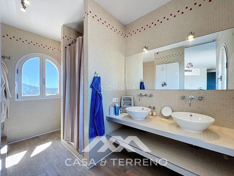 Foto e290a214-4caf-4274-b3f5-40b473e3d7d8. Casa amb aparcament piscina a Algarrobo pueblo Algarrobo