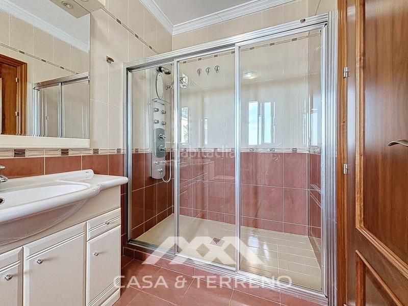 Foto 57714919-ac93-4287-b387-6798827268e4. Locale commerciale in Periana