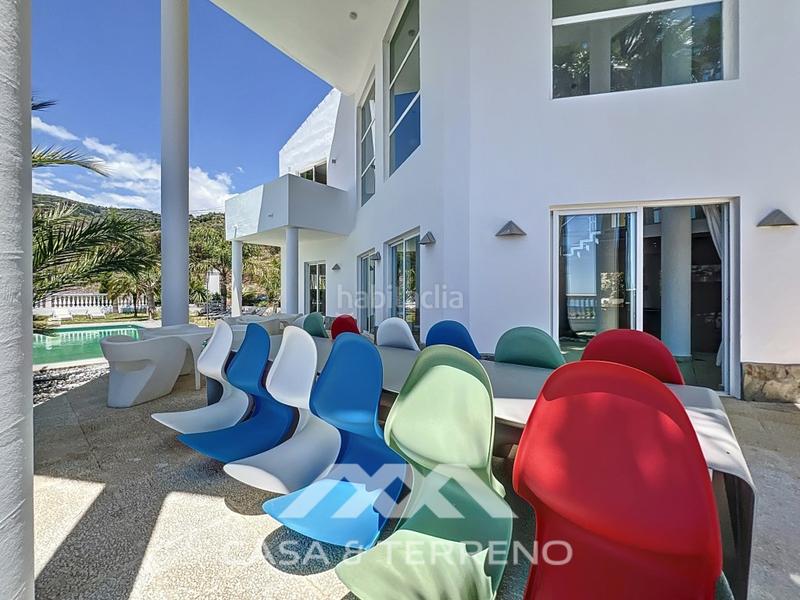 Foto 3c6e4750-278c-407c-9f1a-bc47d48ad095. Casa amb aparcament piscina a Algarrobo pueblo Algarrobo