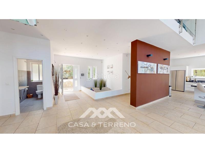 Foto 4c613341-f5f3-4531-9939-862a066179db. Casa amb aparcament piscina a Algarrobo pueblo Algarrobo