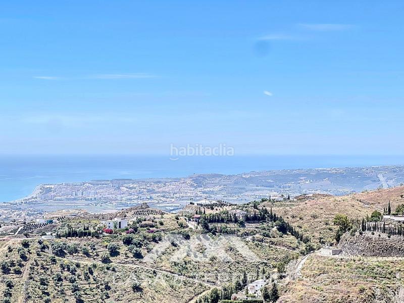 Foto 787ab096-c74f-4702-876d-ad6167d78c74. Casa amb aparcament piscina a Algarrobo pueblo Algarrobo