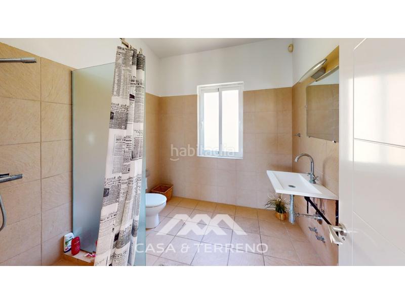 Foto f4c040b2-96bc-44c2-8fe0-68a48afcd74d. Casa amb aparcament piscina a Algarrobo pueblo Algarrobo