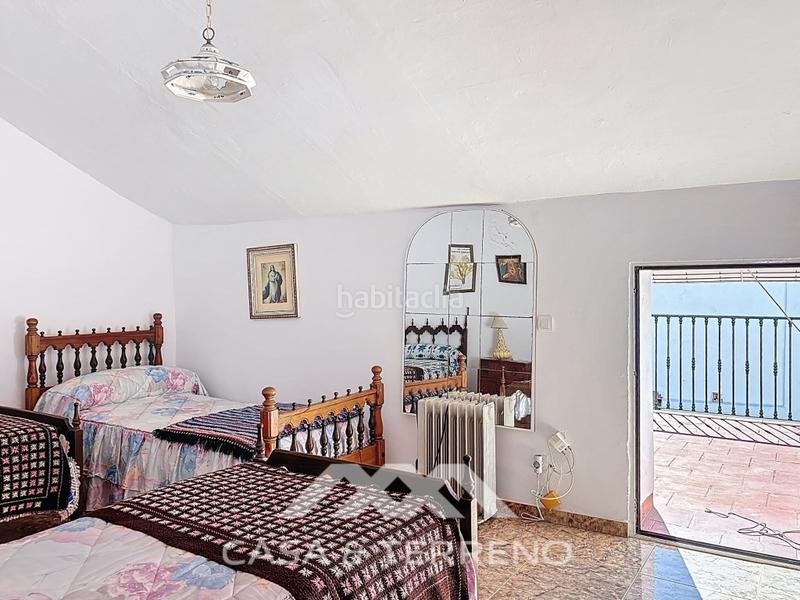 Foto 485b31fa-b67f-467e-8994-f51fbeb00947. Haus mit heizung in Zafarraya