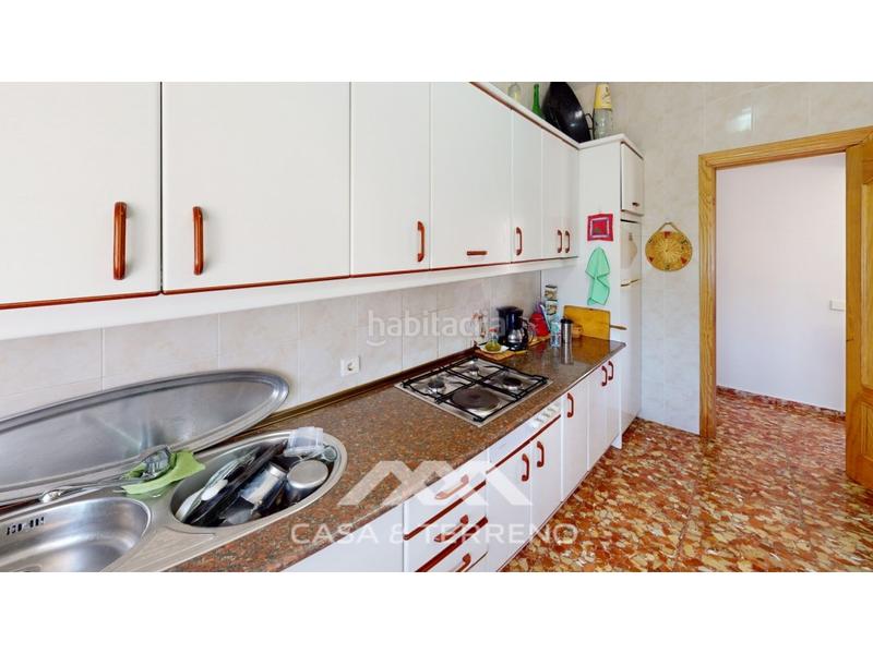 Foto 4327d569-7eab-48cc-a407-23081c1bcb84. Locale commerciale in Comares