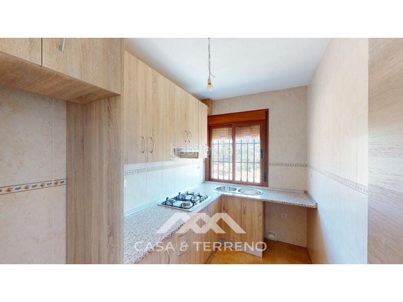 Foto 9da09fbe-e760-4a3f-8ee7-798e6641287d. Locale commerciale in Comares