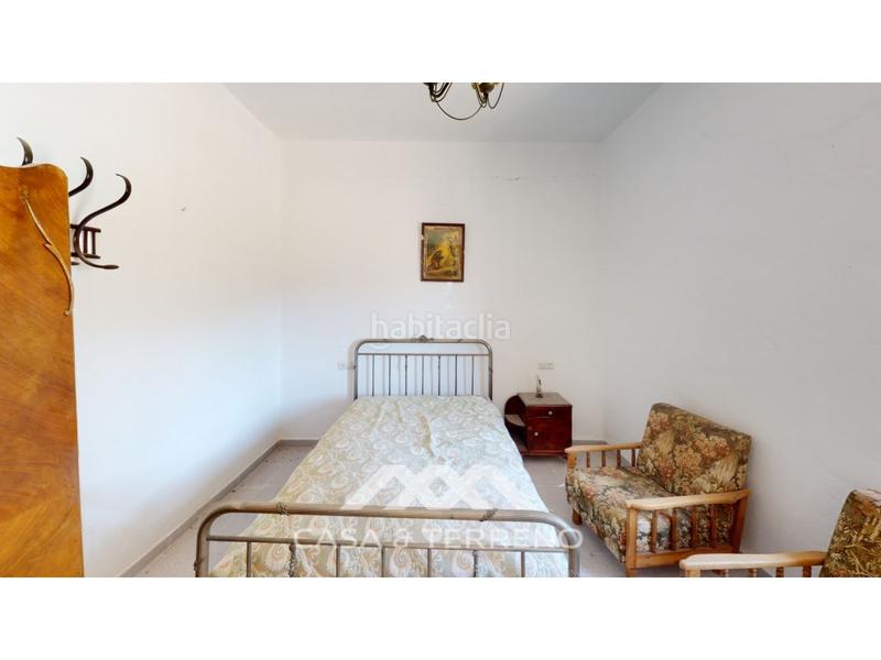 Foto aad8fff1-b9c2-4854-9759-1dc1e7cd49ec. Locale commerciale in Comares