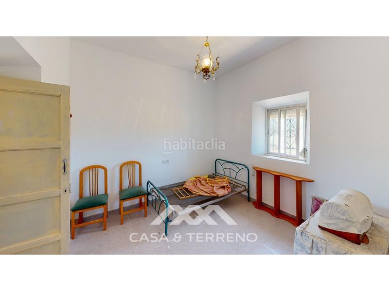 Foto ead3f430-bc72-4134-b1dc-7efffb092ba4. Locale commerciale in Comares