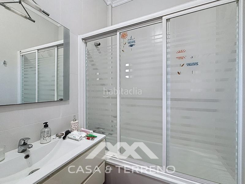 Foto 257621f5-216a-4b41-9830-fb01b66a427d. Casale con parcheggio in Camino Viejo de Málaga Vélez - Málaga