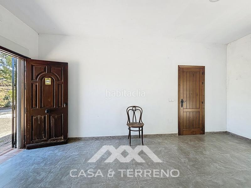 Foto d61d24aa-6d6e-4980-85ba-65c446427951. Casale con parcheggio in Camino Viejo de Málaga Vélez - Málaga