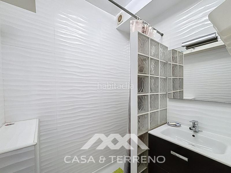 Foto 0e833e51-02b7-41f1-8559-f03eca67364b. Reihenhaus mit pool in Chaparil - Torrecilla - Punta Lara Nerja