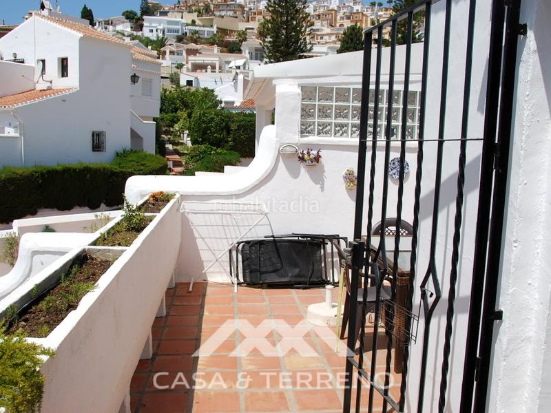 Foto bcf08a54-1825-4495-ab54-60d85fef3348. Reihenhaus mit pool in Chaparil - Torrecilla - Punta Lara Nerja