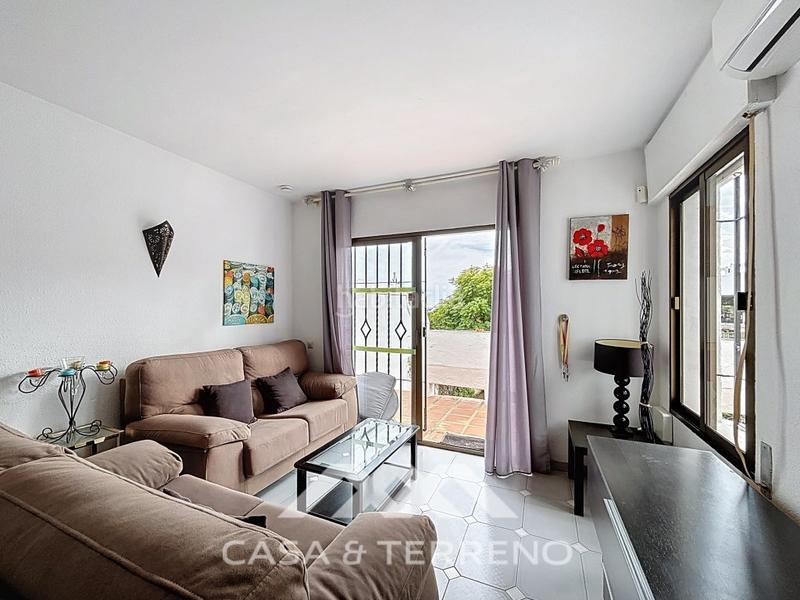 Foto e8a1b5e7-8e98-46a6-8bbe-e5e1371d88ec. Reihenhaus mit pool in Chaparil - Torrecilla - Punta Lara Nerja