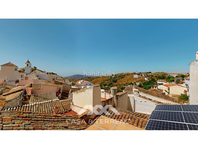 Foto c0c48100-a096-4519-a542-aa8076f9af50. Casa adossada a Sedella