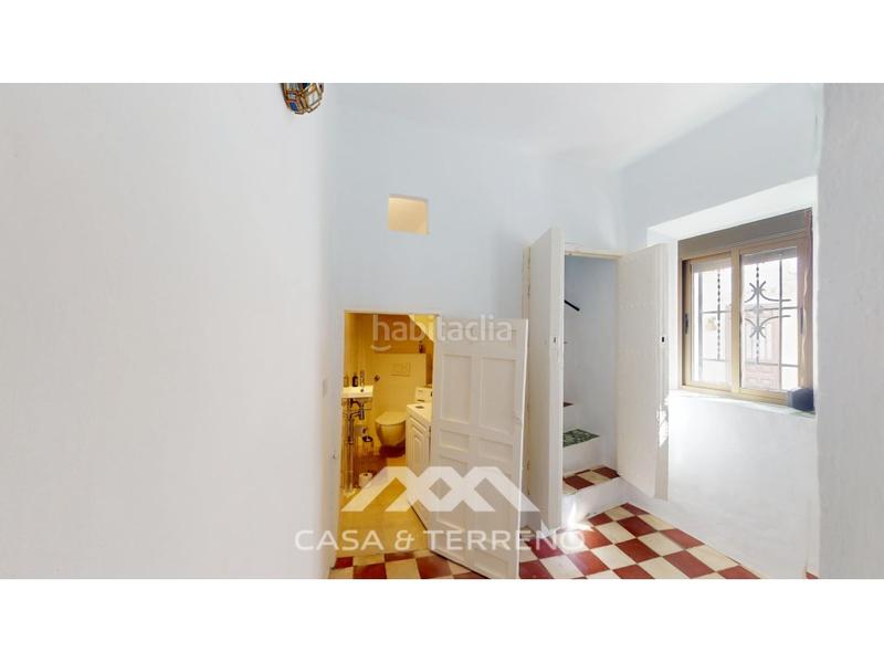 Foto c1fc57d3-9d4b-4a52-8be4-938bddd75453. Casa adossada a Sedella