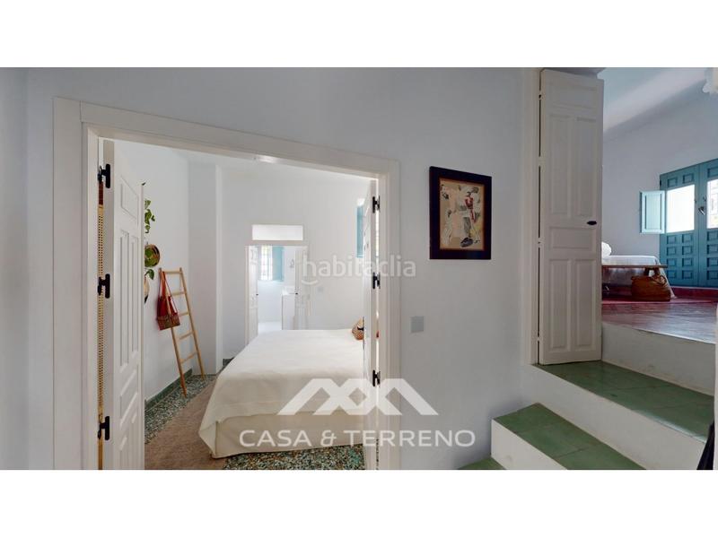 Foto fa5f5d10-8fd2-444a-8c6a-4a2da11039a0. Casa adossada a Sedella