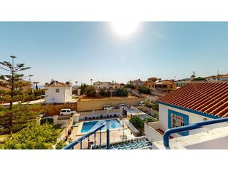 Xalet  Calle almadrabas (el cañuelo). Se vende encantadora villa de estilo mediterráneo en chilches