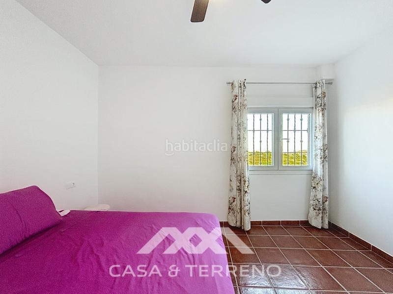 Foto 1c6c62a9-ab57-4216-ba05-d862bb3852d1. Chalet se vende finca única con vistas al mar y a la montaña en almayate en Almayate Bajo