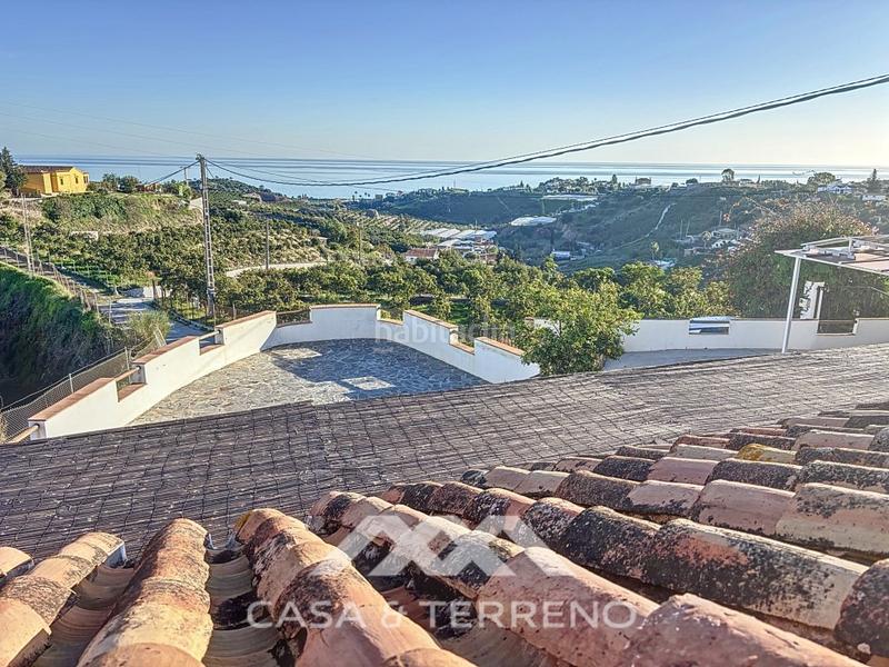 Foto 1f811cae-58e8-4283-a1b6-bdb7cf1f44e3. Chalet se vende finca única con vistas al mar y a la montaña en almayate en Almayate Bajo