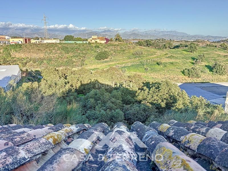 Foto 3c6f96d2-4d51-42bc-bfe9-0772d6356929. Chalet se vende finca única con vistas al mar y a la montaña en almayate en Almayate Bajo