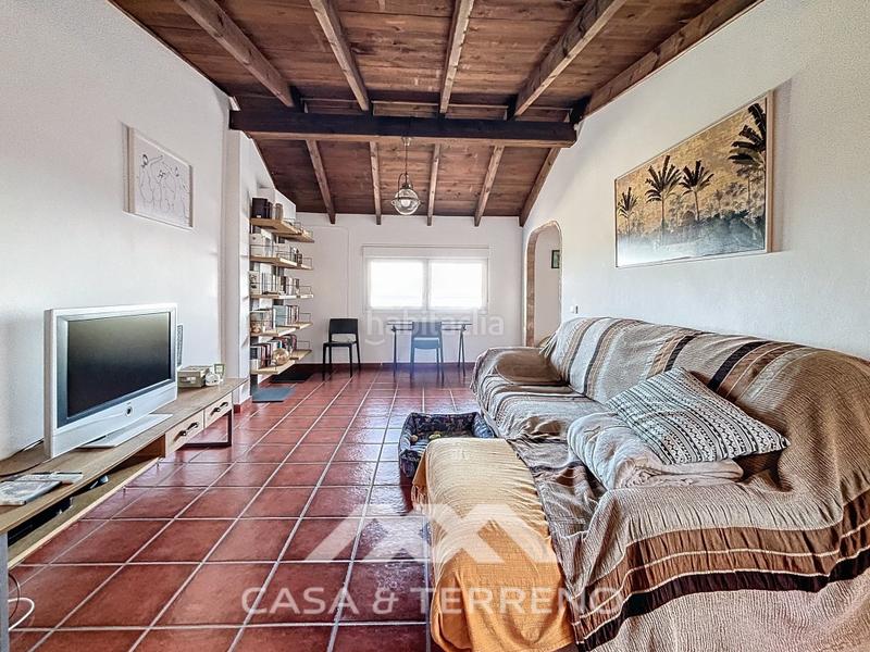 Foto 5ecce5d8-283c-4993-be65-0cadce12fd29. Chalet se vende finca única con vistas al mar y a la montaña en almayate en Almayate Bajo