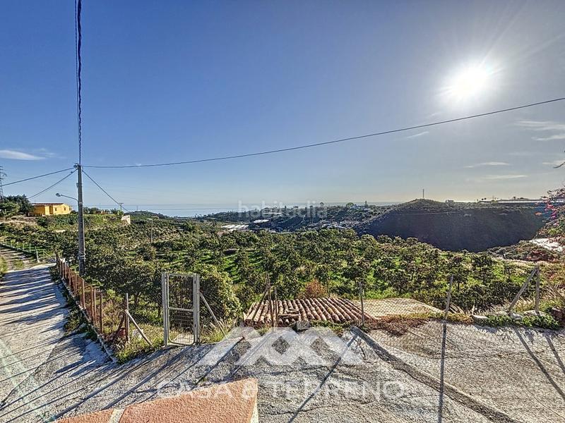 Foto 807b2704-17de-4b48-93ef-7a9012d4259b. Chalet se vende finca única con vistas al mar y a la montaña en almayate en Almayate Bajo