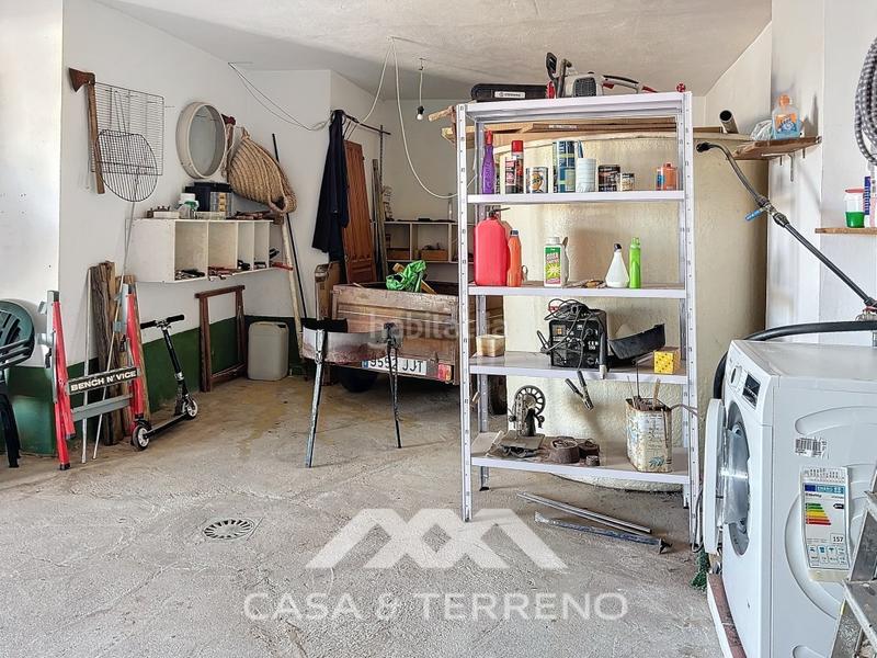 Foto d0b7d37d-d727-462a-bfdb-e0c0335e7e9a. Chalet se vende finca única con vistas al mar y a la montaña en almayate en Almayate Bajo