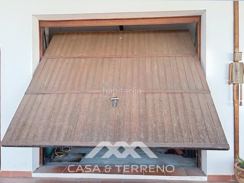 Foto e784a7e4-7c8e-4113-9ed2-df45d8be9fc0. Chalet se vende finca única con vistas al mar y a la montaña en almayate en Almayate Bajo