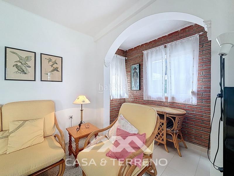 Foto ab9a841f-4dbf-4e0b-a85b-437a079abcb1. Apartamento piso luminoso con amplio balcón y excelente ubicación en Torre del Mar