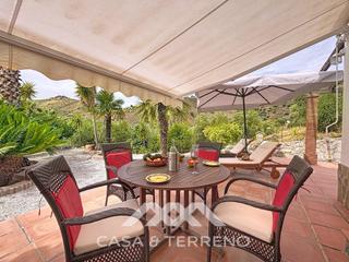 Haus  N/a. Se vende villa en canillas de albaida, málaga, axarquía