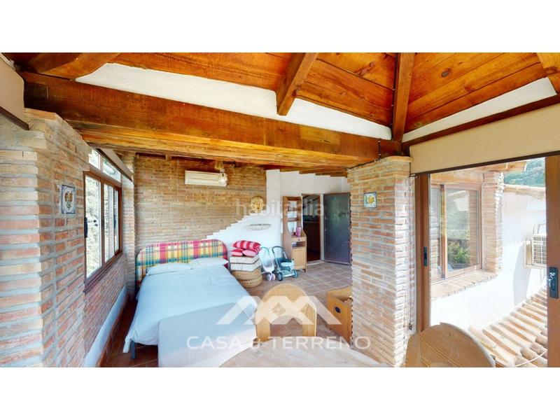 Foto b38efea7-1a92-4208-8ff1-a6e67ba63146. Geschäftsraum in Sayalonga